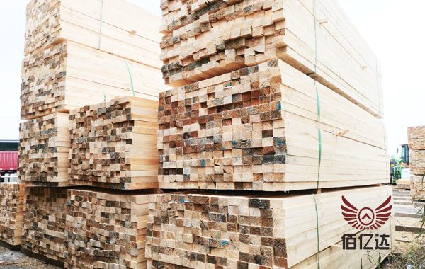 浙江杭州建筑木方卸車場(chǎng)景圖